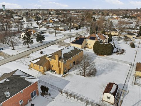 Tiny photo for 729 N 8th Avenue, Addison, IL 60101 (MLS # 12547875)