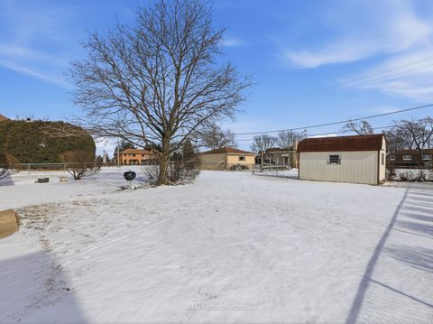Tiny photo for 729 N 8th Avenue, Addison, IL 60101 (MLS # 12547875)
