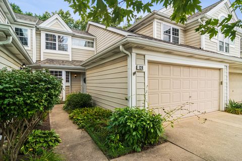 Tiny photo for 128 Woodstone Drive, Buffalo Grove, IL 60089 (MLS # 12500751)