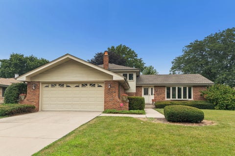 Tiny photo for 15208 Royal Foxhunt Road, Orland Park, IL 60462 (MLS # 12767283)