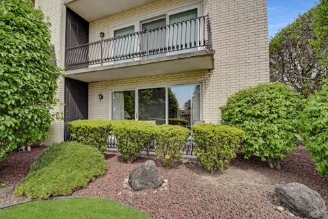 Tiny photo for 15265 Catalina Drive #1S, Orland Park, IL 60462 (MLS # 12650556)
