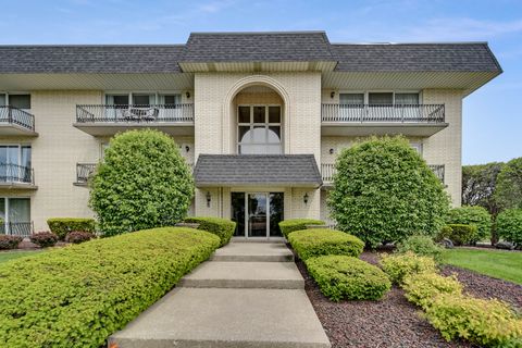 Tiny photo for 15265 Catalina Drive #1S, Orland Park, IL 60462 (MLS # 12650556)