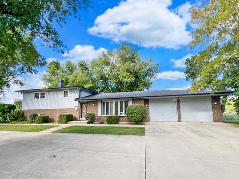 Tiny photo for Libertyville, IL 60045 (MLS # 12491262)