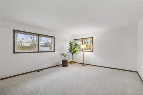 Tiny photo for Libertyville, IL 60045 (MLS # 12491262)