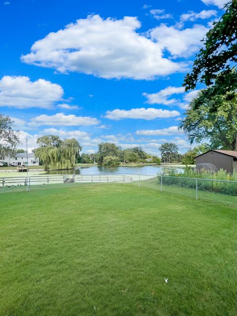 Tiny photo for Libertyville, IL 60045 (MLS # 12491262)