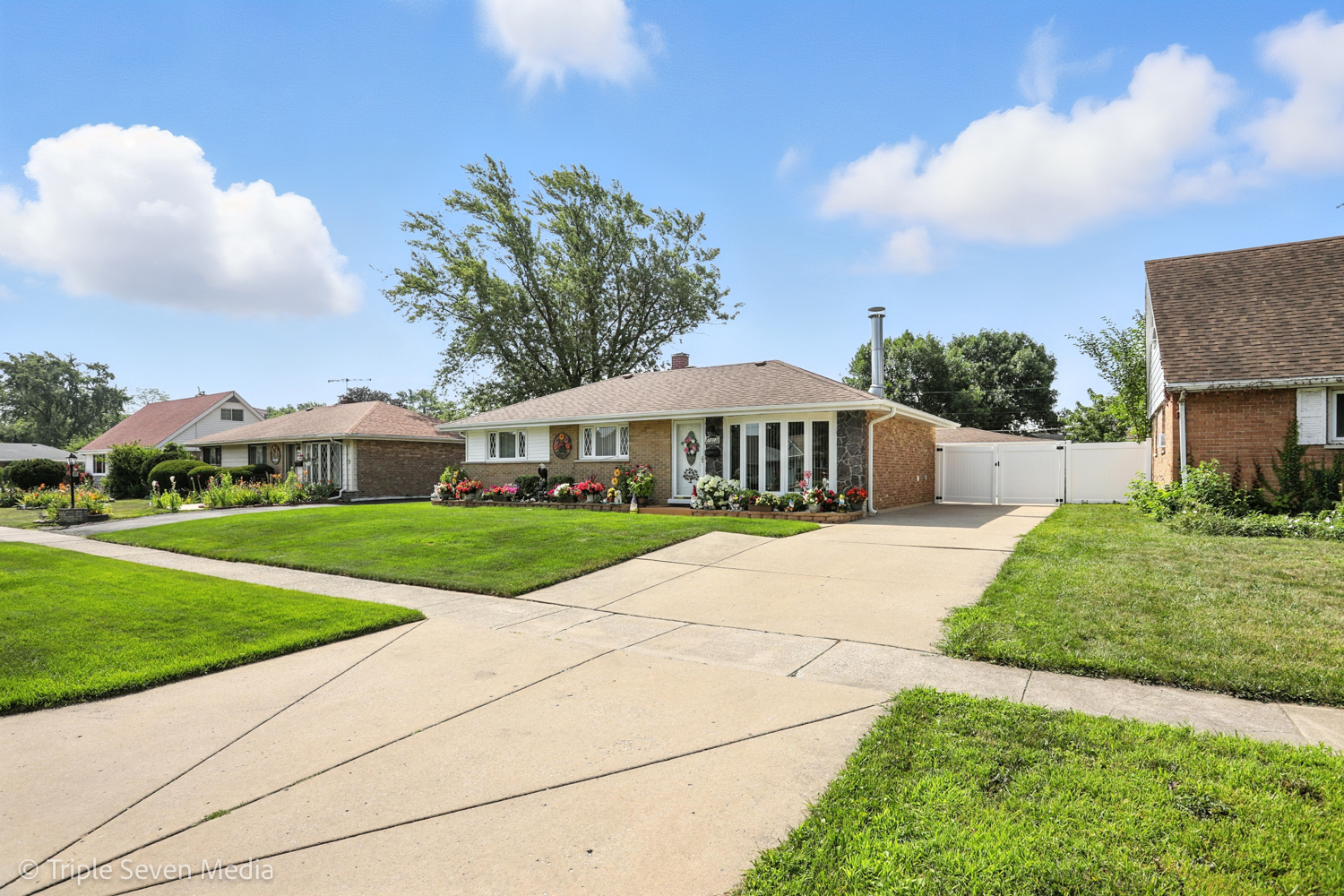 7013 Saratoga Drive