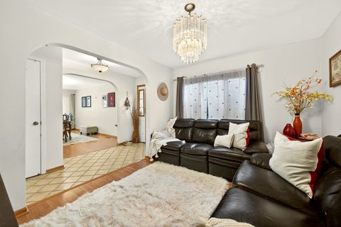 Tiny photo for 4609 Birchwood Avenue, Skokie, IL 60076 (MLS # 12675760)