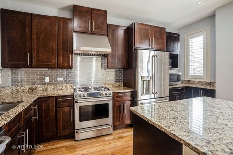 Tiny photo for 92 Legacy Lane, Wheeling, IL 60090 (MLS # 12472974)