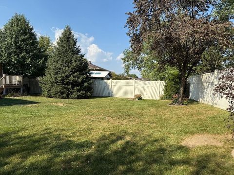 Tiny photo for 16401 Tanbark Drive, Tinley Park, IL 60477 (MLS # 12487803)