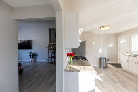 Tiny photo for 10850 Claridge Avenue, Westchester, IL 60154 (MLS # 12564225)