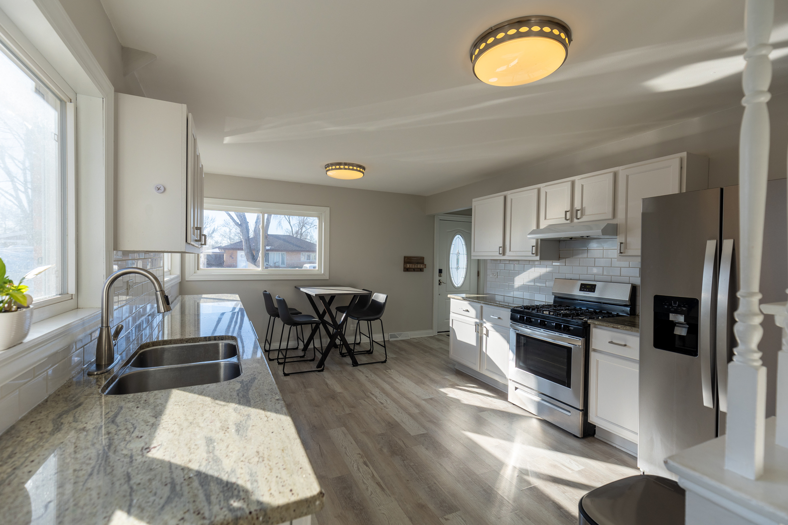 10850 Claridge Avenue