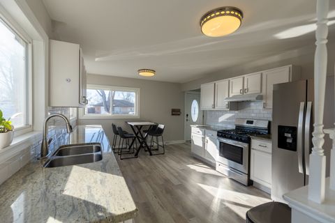 Tiny photo for 10850 Claridge Avenue, Westchester, IL 60154 (MLS # 12564225)