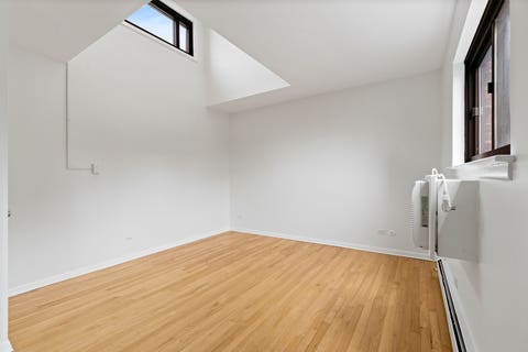 Tiny photo for 455 W Saint James Place #506, Chicago, IL 60614 (MLS # 12678310)