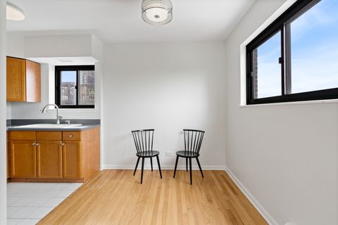 Tiny photo for 455 W Saint James Place #506, Chicago, IL 60614 (MLS # 12678310)