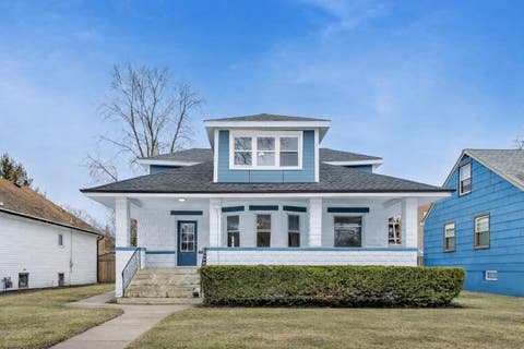 Photo of 1638 Oakwood Avenue, Des Plaines, IL 60016 (MLS # 12730431)
