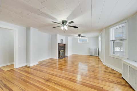 Tiny photo for 1638 Oakwood Avenue, Des Plaines, IL 60016 (MLS # 12730431)