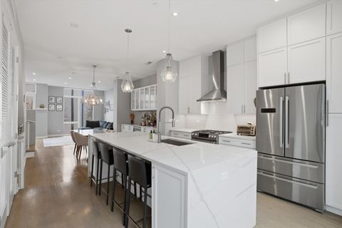 Tiny photo for 2527 W Homer Street, Chicago, IL 60647 (MLS # 12591799)