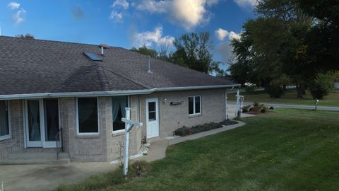 Tiny photo for 601 N Church Street, Crescent City, IL 60928 (MLS # 12493420)