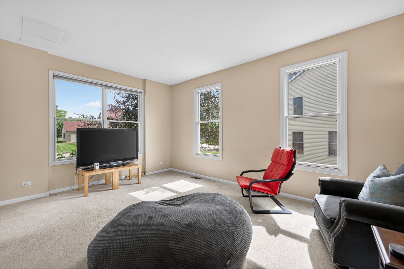 5701 CARIBOU Lane