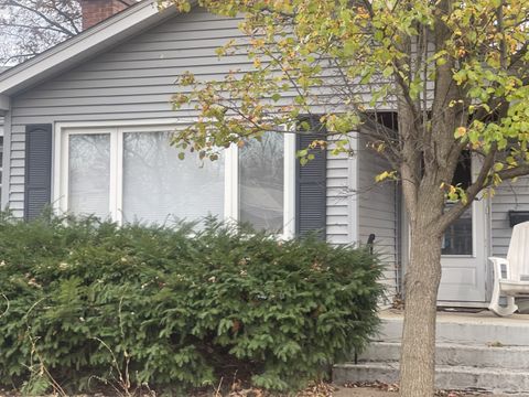 213 S Summit Street Wheaton IL 60187