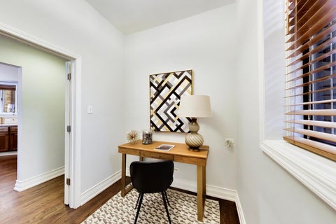 Tiny photo for 3810 N Fremont Street #2B, Chicago, IL 60613 (MLS # 12737182)
