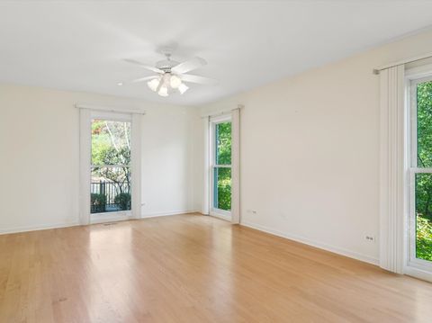 Tiny photo for 205 Bradford Court, Lake Bluff, IL 60044 (MLS # 12496743)