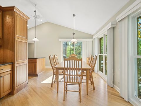 Tiny photo for 205 Bradford Court, Lake Bluff, IL 60044 (MLS # 12496743)