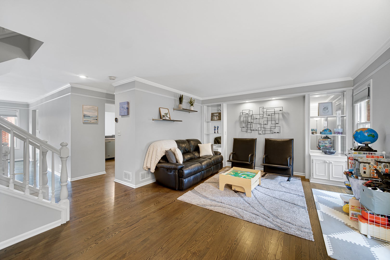 9054 Forestview Road