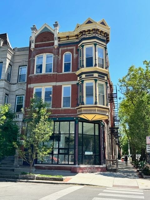 1659 W Huron Street 1 Chicago IL 60622