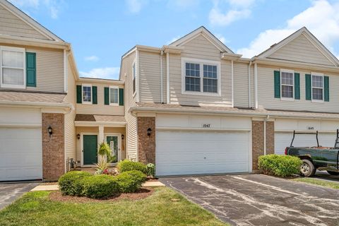 Photo of 1047 Heron Circle, Joliet, IL 60431 (MLS # 12496593)