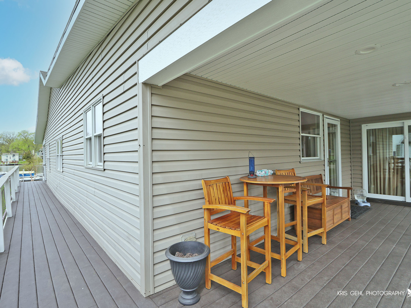 2601 N Villa Lane