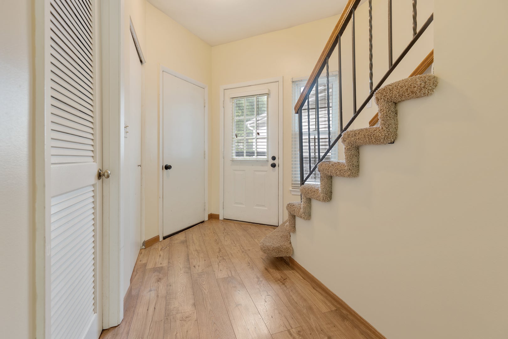 1181 Regency Drive