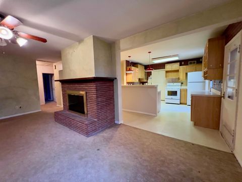 Tiny photo for 108 E 37th Street, Davenport, IA 52806 (MLS # 100000040)