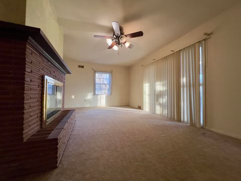 Tiny photo for 108 E 37th Street, Davenport, IA 52806 (MLS # 100000040)