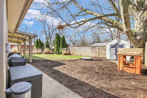 Tiny photo for 1421 Cambridge Drive, Champaign, IL 61821 (MLS # 12592036)