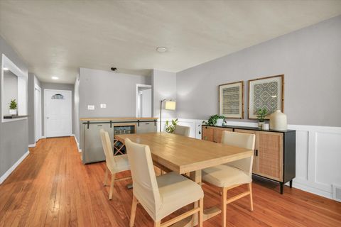 Tiny photo for 1421 Cambridge Drive, Champaign, IL 61821 (MLS # 12592036)