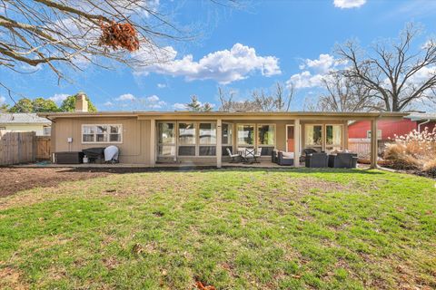 Tiny photo for 1421 Cambridge Drive, Champaign, IL 61821 (MLS # 12592036)