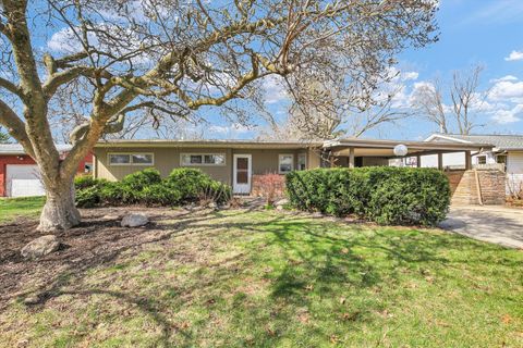 Tiny photo for 1421 Cambridge Drive, Champaign, IL 61821 (MLS # 12592036)