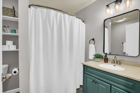 Tiny photo for 1421 Cambridge Drive, Champaign, IL 61821 (MLS # 12592036)