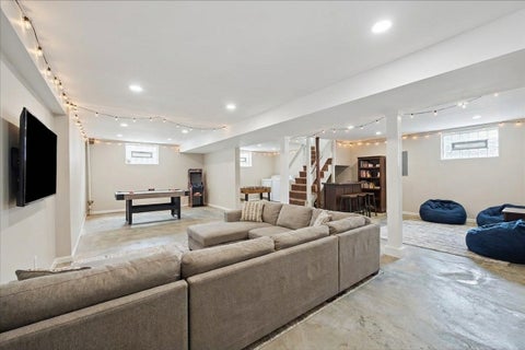 Tiny photo for Park Ridge, IL 60068 (MLS # 12670241)