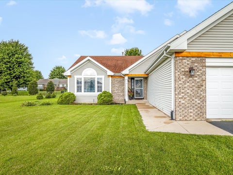 Tiny photo for 7284 Thomas Drive, Loves Park, IL 61111 (MLS # 12751542)