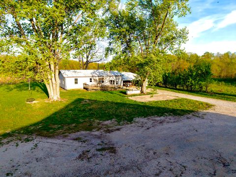 Tiny photo for Cowden, IL 62863 (MLS # 12632467)