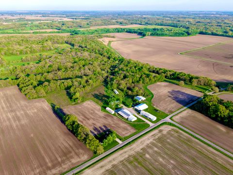 Photo of Cowden, IL 62863 (MLS # 12632467)