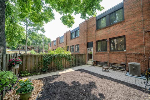 Tiny photo for 934 E 55th Street, Chicago, IL 60615 (MLS # 12727881)