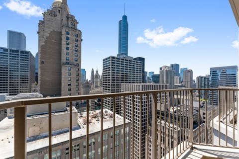 Tiny photo for 535 N Michigan Avenue #909, Chicago, IL 60611 (MLS # 12722021)