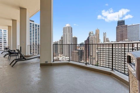 Tiny photo for 535 N Michigan Avenue #909, Chicago, IL 60611 (MLS # 12722021)