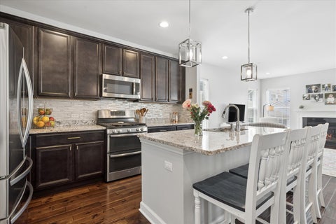Tiny photo for 14 N Dryden Place, Arlington Heights, IL 60004 (MLS # 12693389)