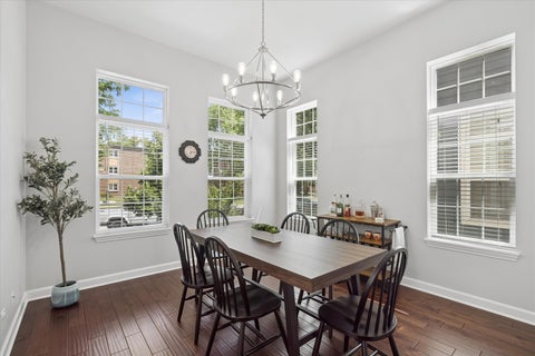 Tiny photo for 14 N Dryden Place, Arlington Heights, IL 60004 (MLS # 12693389)