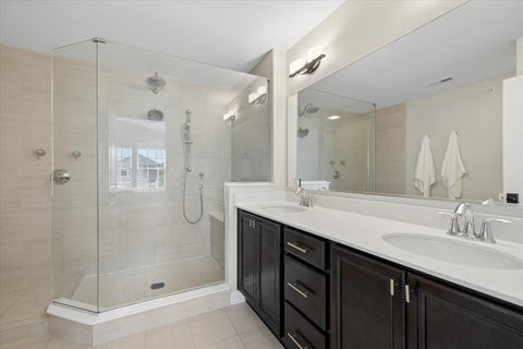 Tiny photo for 14 N Dryden Place, Arlington Heights, IL 60004 (MLS # 12693389)