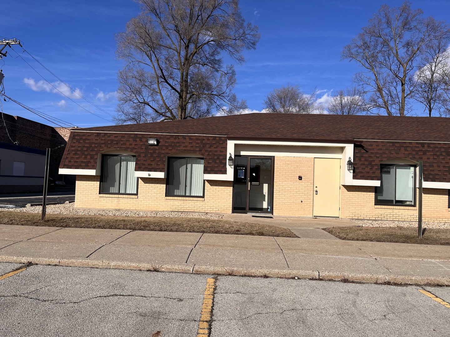 121 E Commercial Street A